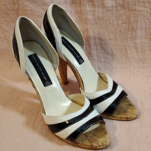 Steve Madden Black and White Striped Heels - Picture 1 of 11
